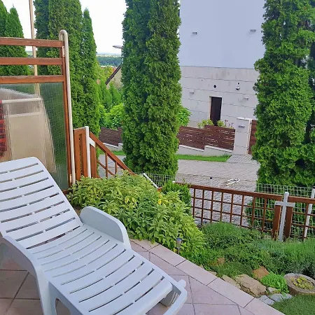 Gyongyszem Apartman بيت ضيافة *