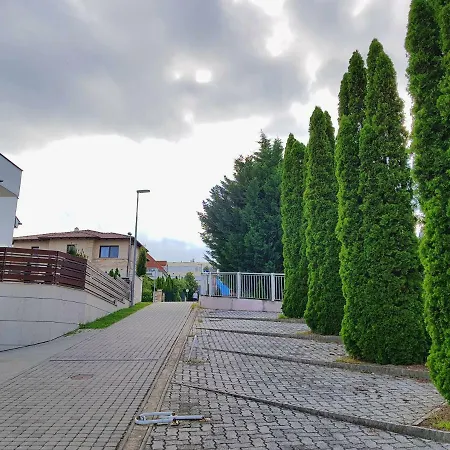 بيت ضيافة Gyongyszem Apartman Hévíz