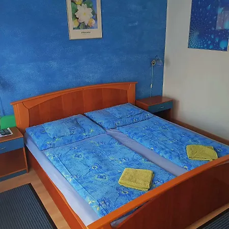 Gyongyszem Apartman بيت ضيافة Hévíz
